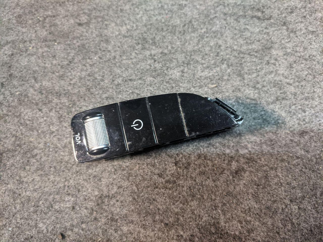 панель управления Mercedes-Benz C-Класс W205/S205/C205 2015, 2.1 л., OM 651.921, дизель, АКПП, универсал, A2059059306, 2059059306