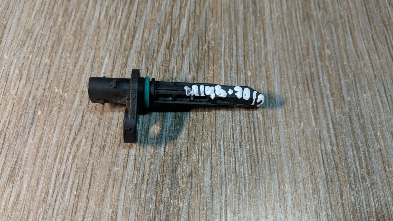 датчик ABS Mercedes-Benz E-Класс W213/S213/C238/A238 2016, 2.0 л., OM 654.920, дизель, АКПП, белый, седан, правый руль, A2139050601, 2139050601