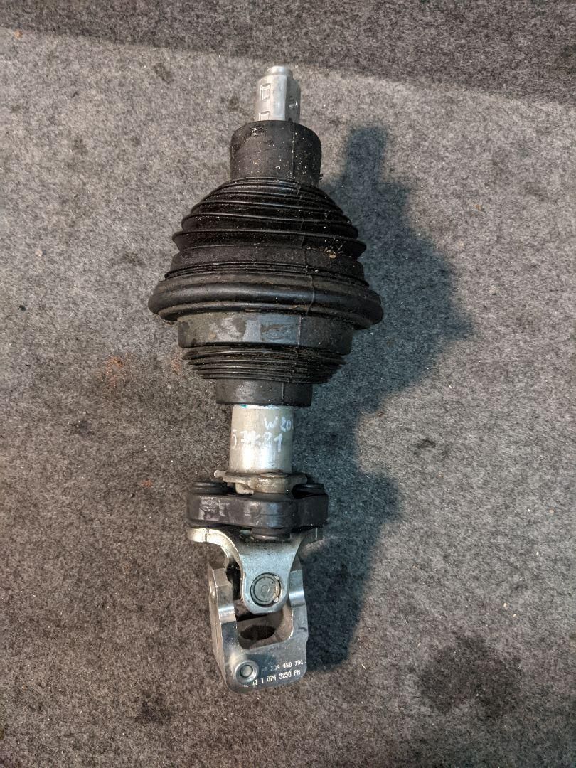 рулевой карданчик Mercedes-Benz C-Класс W204/S204/C204 [рестайлинг] 2011, 2.1 л., OM 651.913, дизель, АКПП, универсал, PP204460191, 204460191