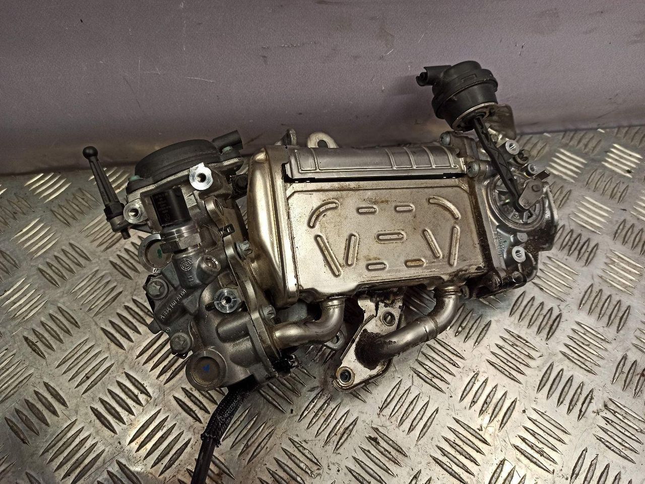 охладитель EGR / Радиатор EGR Mercedes-Benz E-Класс W213/S213/C238/A238 2017, 2.2 л., дизель, A6541401700