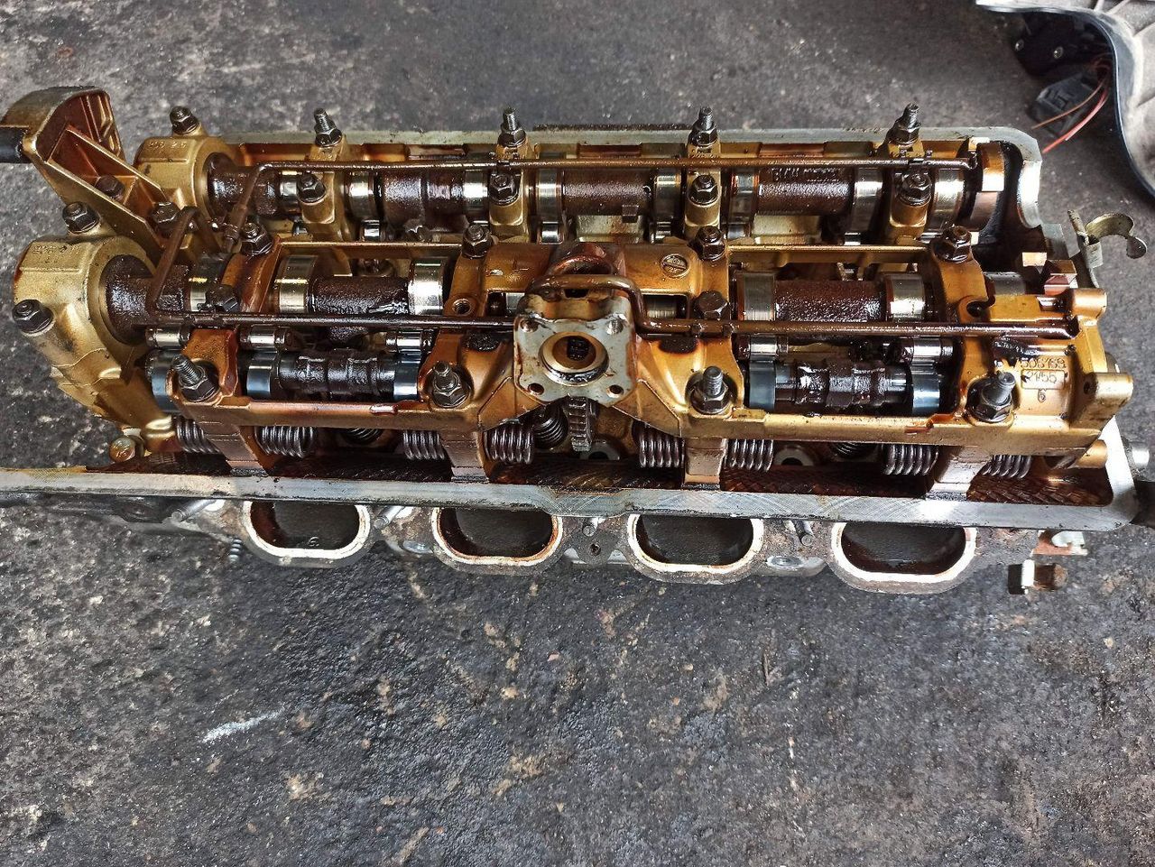 головка блока цилиндров BMW X5 E70 2009, 4.8 л., N62 B48 A, бензин, АКПП, внедорожник 5 дв.