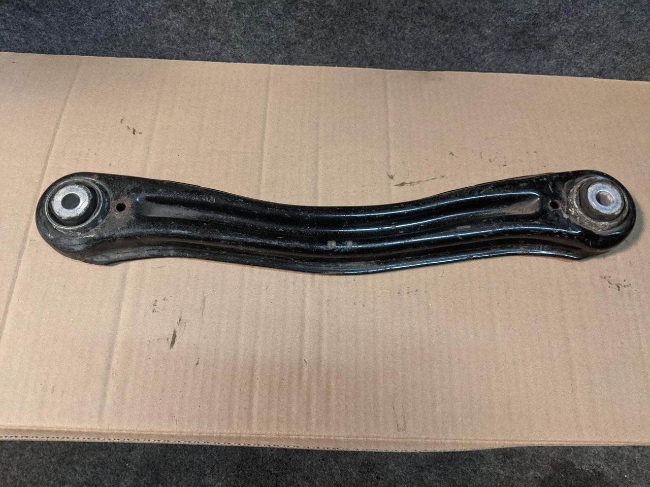 рычаг задний правый Mercedes-Benz M-Класс W166 2012, 2.1 л., OM 651.960, дизель, АКПП, мокрый асфальт, внедорожник 5 дв., A1663520405, 1663520405