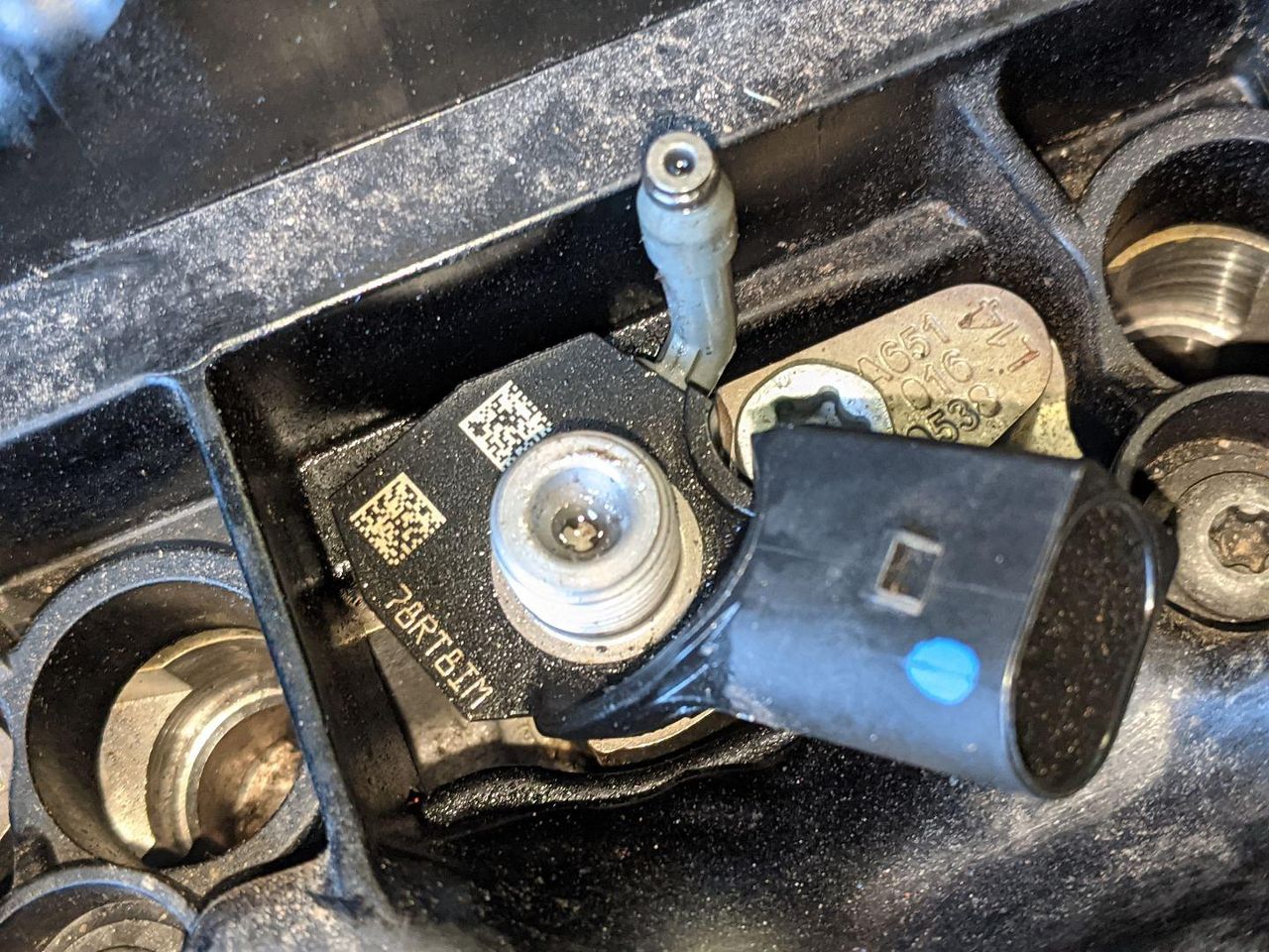 форсунка Mercedes-Benz GLE W166 2015, 2.1 л., OM 651.960, дизель, АКПП, A6510702987, 6510702987