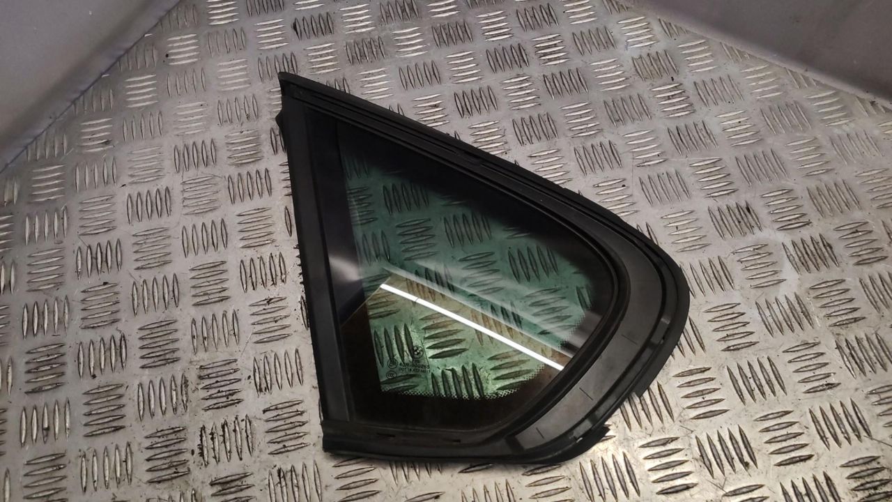 стекло кузовное боковое левое BMW X6 E71/E72 2011, 3.0 л., N57 D30 A, дизель, АКПП, внедорожник 5 дв.