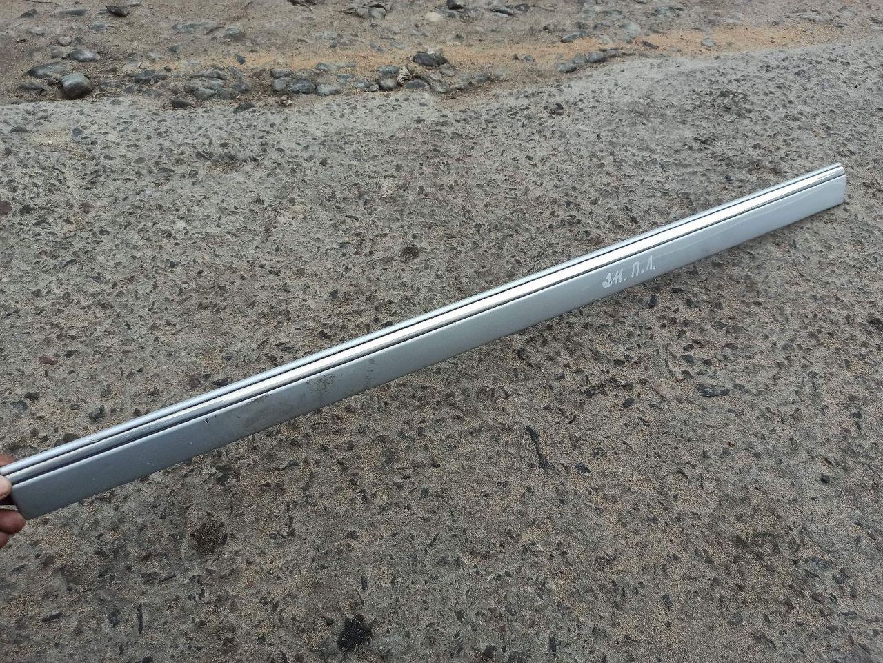 молдинг двери передней левой Mercedes-Benz E-Класс W211/S211 2004, 3.2 л., OM 648.961, дизель, АКПП, универсал