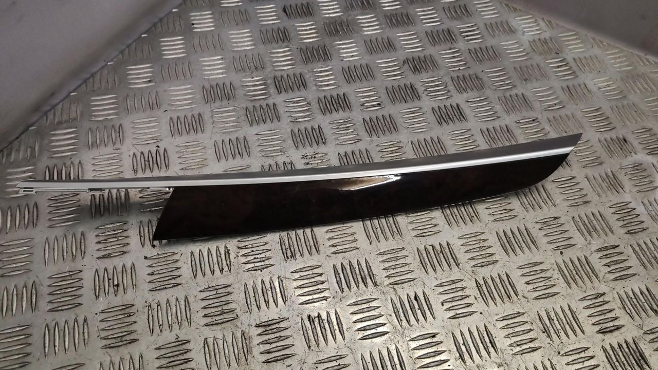накладка двери (крышки) багажника BMW X5 E70 2008, 4.8 л., N62 B48 B, бензин, АКПП, белый, внедорожник 5 дв.