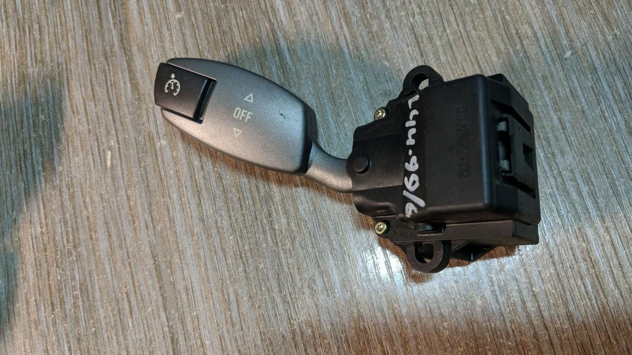 переключатель круиз-контроля BMW 7 серия E65/E66/E67 2003, 4.4 л., бензин, АКПП, седан, 6911521