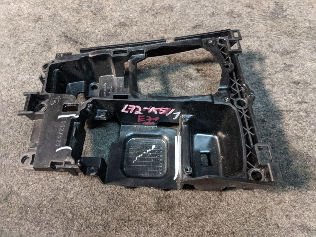 кронштейн (крепление) BMW X5 E70 2009, 3.0 л., M57 D30 (306D3), дизель, АКПП, внедорожник 5 дв., 51166956756, 6959756
