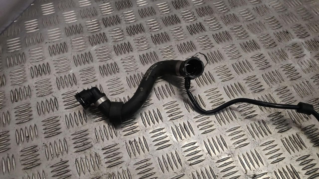 патрубок радиатора Mercedes-Benz GLC-Класс X253/C253 2018, 2.2 л., дизель, 2535012600
