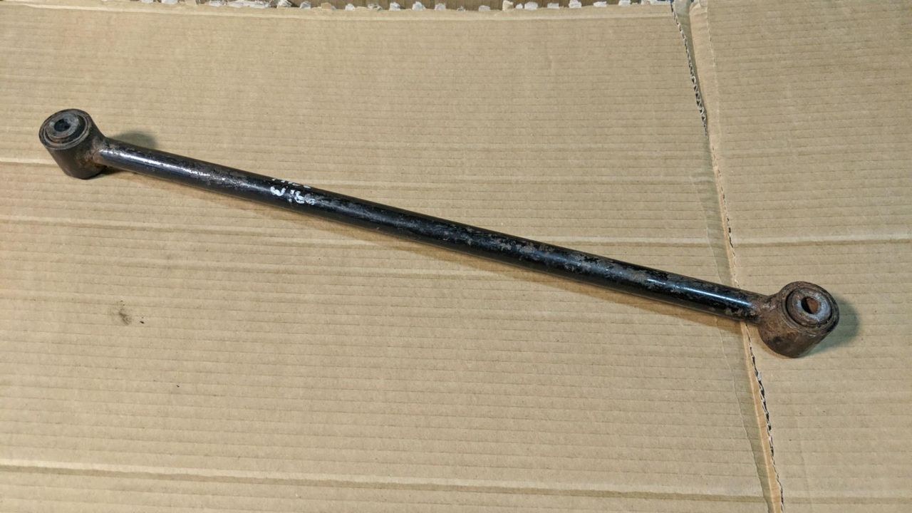 рычаг задний развальный Mercedes-Benz M-Класс W166 2012, 2.1 л., OM 651.960, дизель, АКПП, мокрый асфальт, внедорожник 5 дв., A1663500053, 1663500083