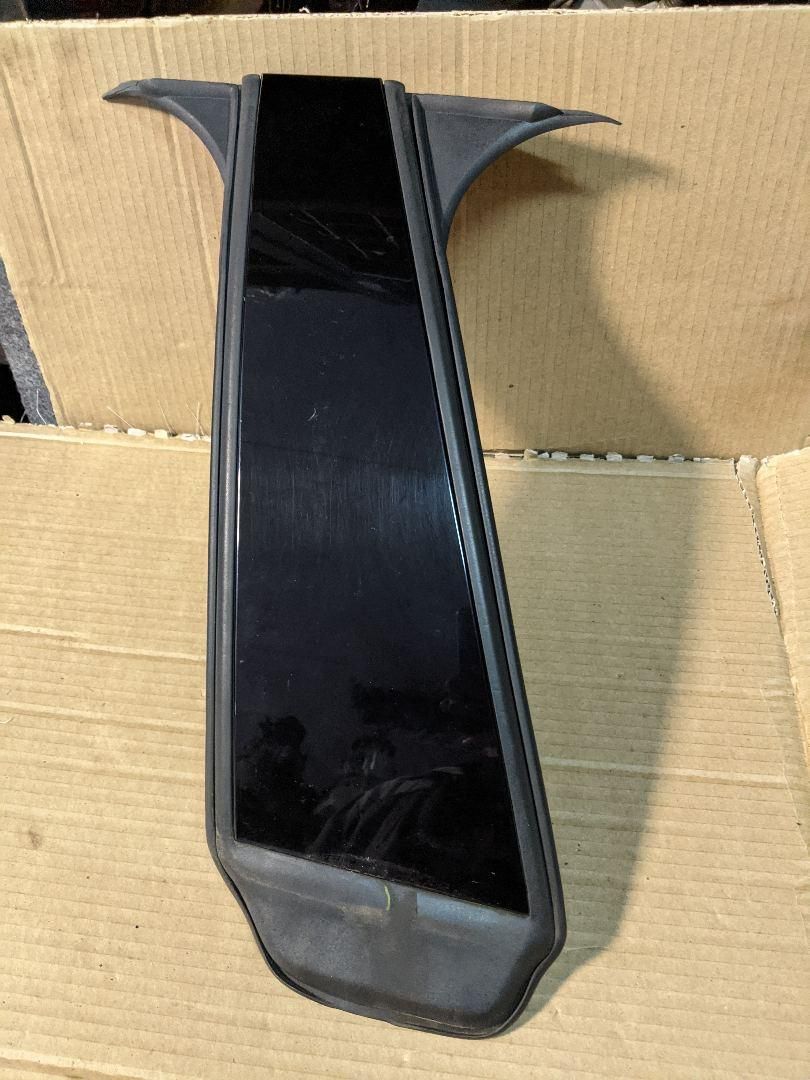 молдинг (накладка кузовная) BMW 3 серия F30/F31/F34 2013, 2.0 л., N47 D20 C, дизель, АКПП, хетчбэк 5 дв., правый руль