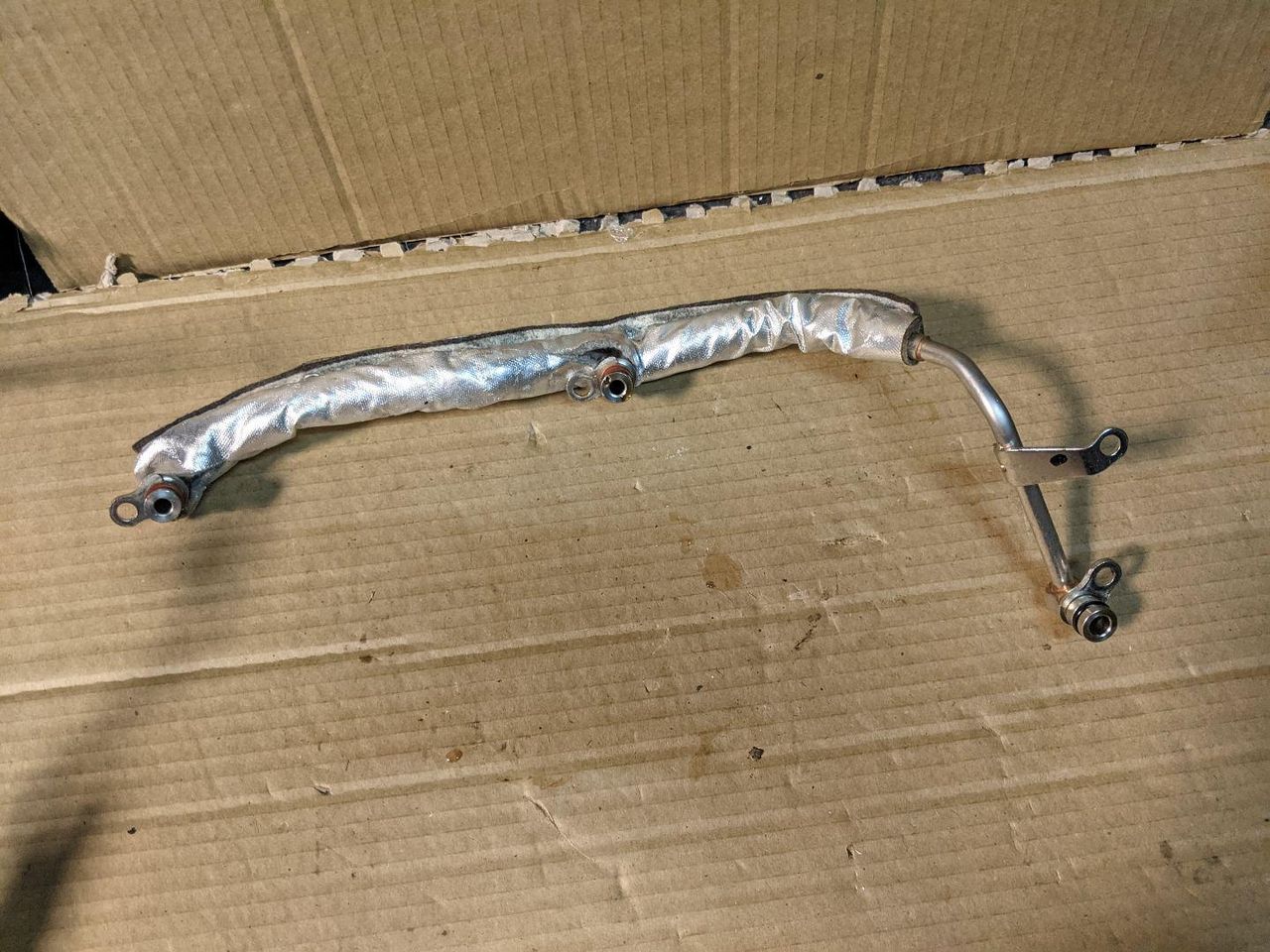 масляная трубка турбины Mercedes-Benz C-Класс W205/S205/C205 2017, 4.0 л., гибрид, A1770902601, 1770902601