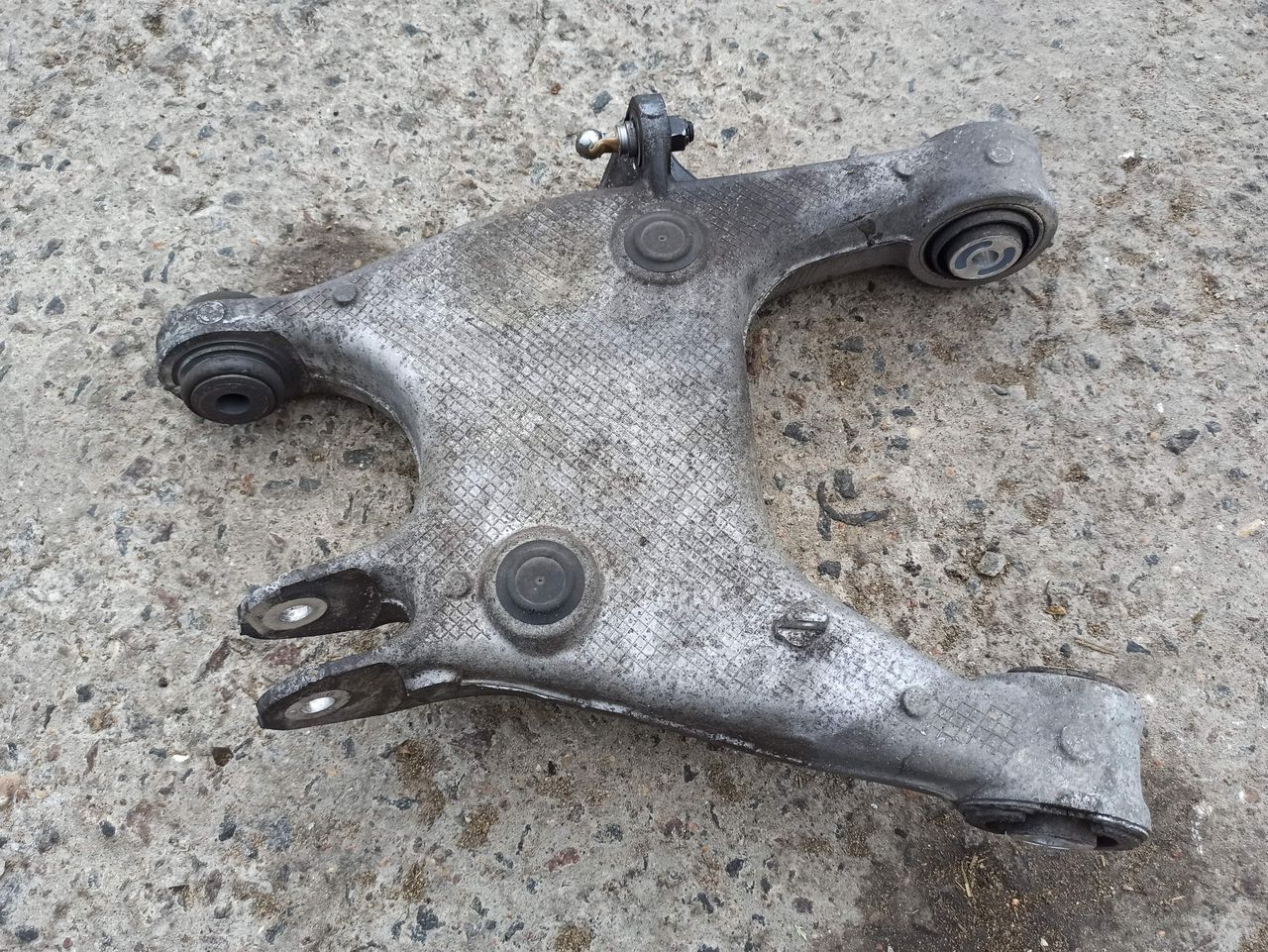 рычаг задний нижний BMW 7 серия F01/F02 2011, 3.0 л., N54 B30 A, бензин, седан, 6794876