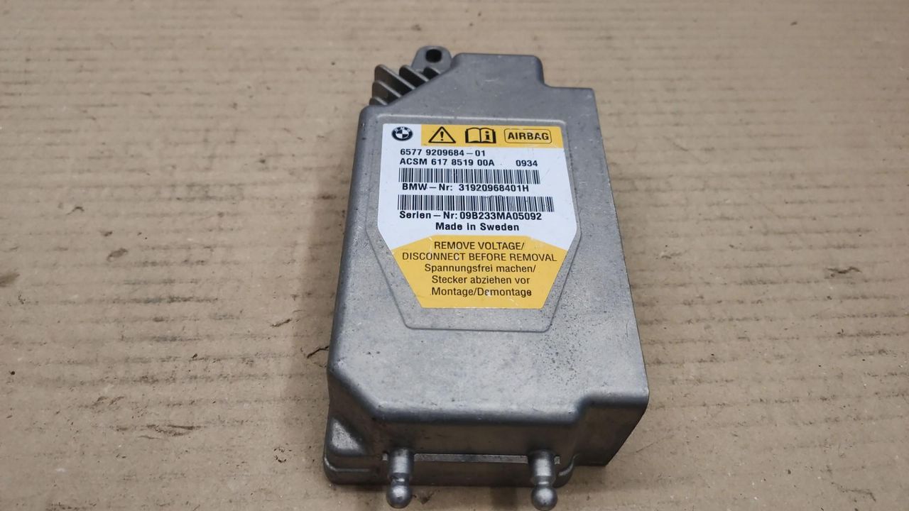 блок AirBag BMW 7 серия F01/F02 2009, 4.4 л., N63 B44 A, бензин, АКПП, седан, 9209684