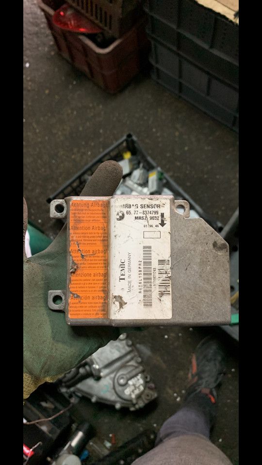 блок AirBag BMW 5 серия E39 1996, 2.5 л., дизель, МКПП, седан, 65.77-8374799, MRSZ9032, 8374799