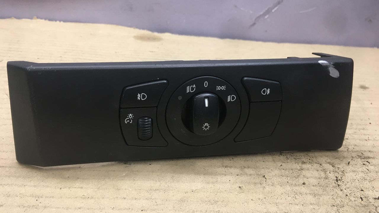 переключатель света BMW 5 серия E60/E61 2005, 2.2 л., бензин, АКПП, седан, 6925287
