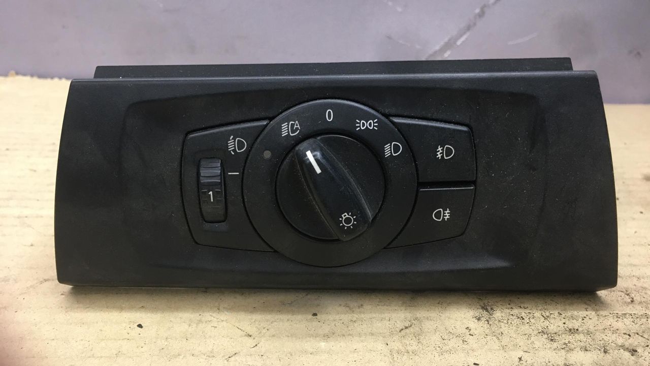 переключатель света BMW 3 серия E90/E91/E92/E93 2007, 3.0 л., бензин, МКПП, седан, 6932792