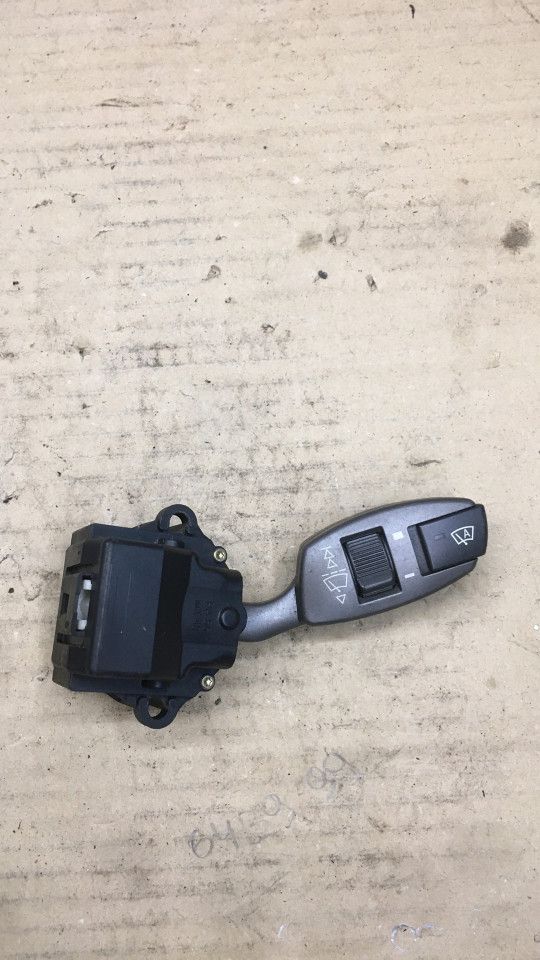 переключатель дворников BMW 7 серия E65/E66/E67 2004, 4.4 л., бензин, АКПП, седан, 6911519