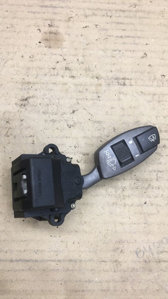 переключатель дворников BMW 7 серия E65/E66/E67 2002, 4.4 л., бензин, АКПП, седан, 6911519