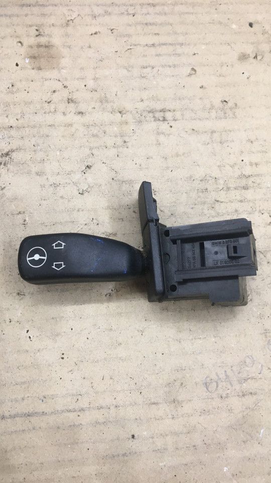 Джойстик регулировки рулевой колонки BMW X5 E53 2001, 4.4 л., бензин, АКПП, внедорожник 5 дв., 8373901