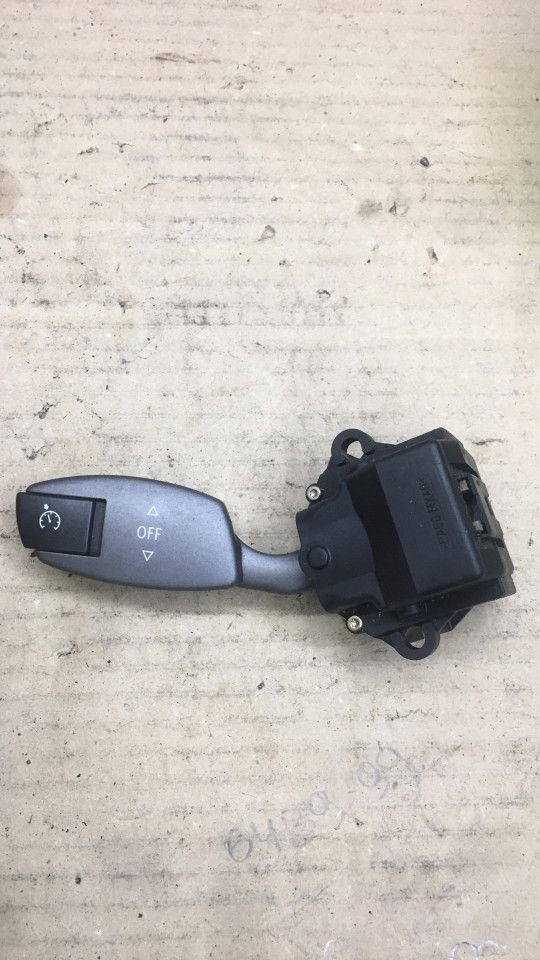 переключатель круиз-контроля BMW 7 серия E65/E66/E67 2003, 3.0 л., дизель, АКПП, седан, 6911521