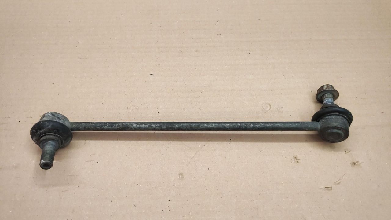 стойка стабилизатора BMW 5 серия F07/F10/F11 2010, 6777319