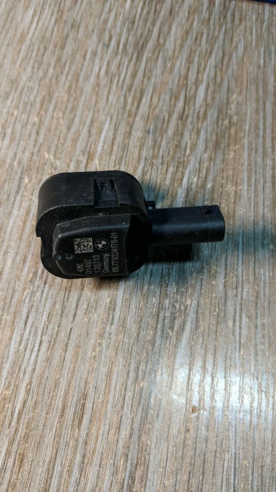 датчик удара BMW 5 серия F07/F10/F11 [рестайлинг] 2013, 3.0 л., N57 D30 C, дизель, АКПП, универсал, 65779224178, 9224178
