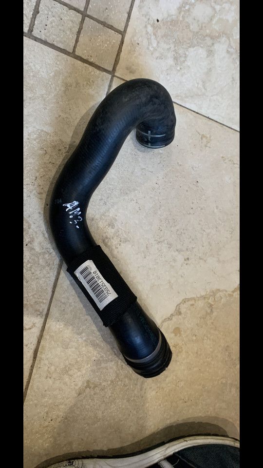 патрубок (трубопровод, шланг) BMW 5 серия F07/F10/F11 2012, 3.0 л., N55 B30 A, бензин, АКПП, хетчбэк 5 дв., 7593513