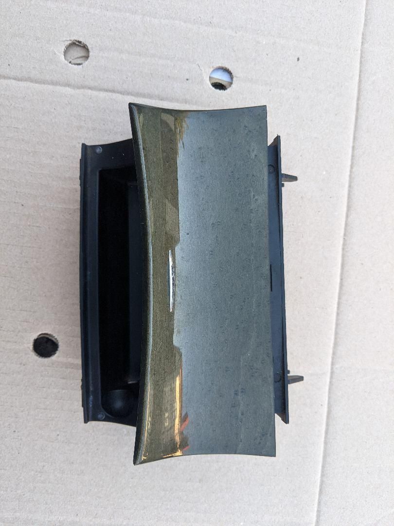 вещевой ящик центральной консоли Mercedes-Benz E-Класс W211/S211 2004, 3.2 л., OM 648.961, дизель, АКПП, универсал