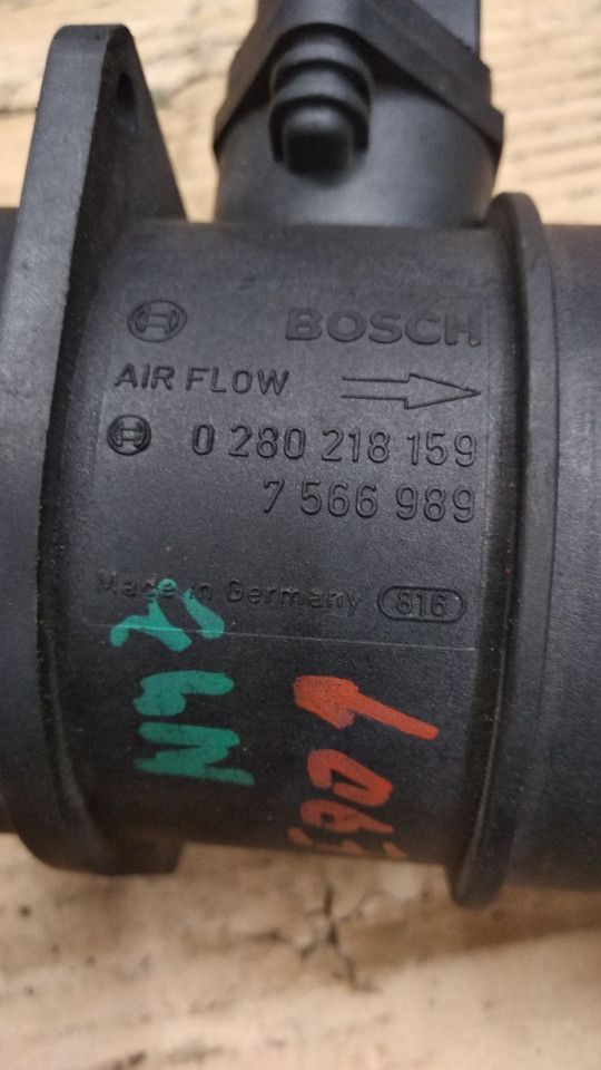 расходомер воздуха BMW 1 серия E81/E87 [рестайлинг] 2008, 2.0 л., бензин, 7566989
