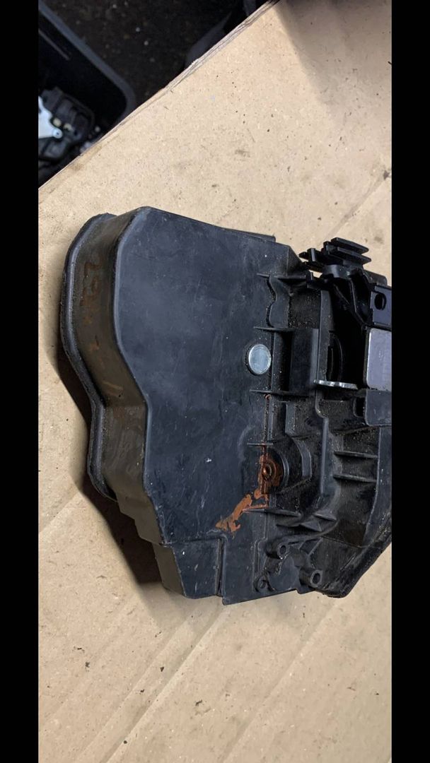 замок двери BMW X3 E83 2006, 7167074