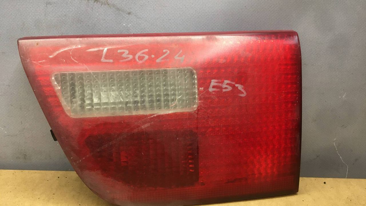 фонарь крышки багажника правый BMW X5 E53 2003, 4.6 л., M62 B46 (468S1), бензин, АКПП, внедорожник 5 дв., 8409012
