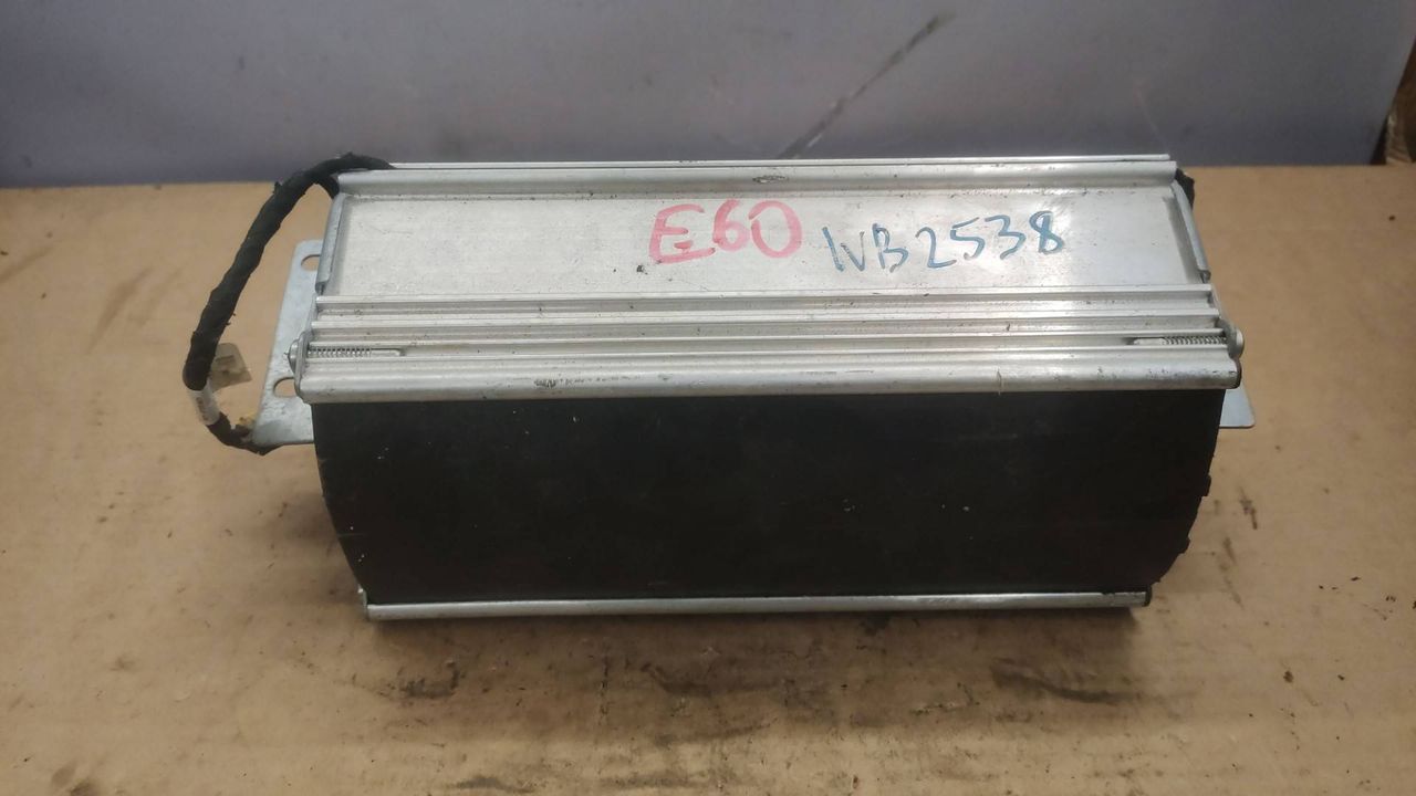 подушка безопасности пассажира BMW 5 серия E60/E61 2005, 3970813