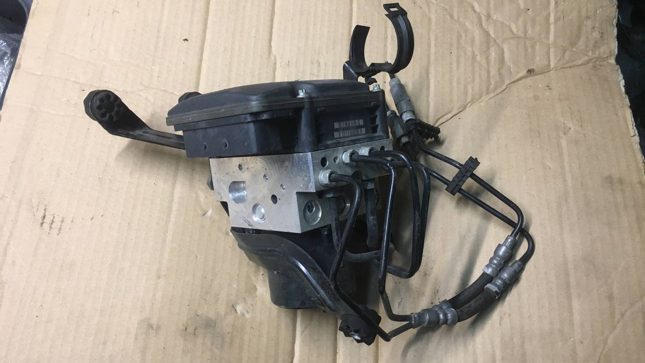 блок ABS BMW 5 серия E60/E61 2007, 6781968