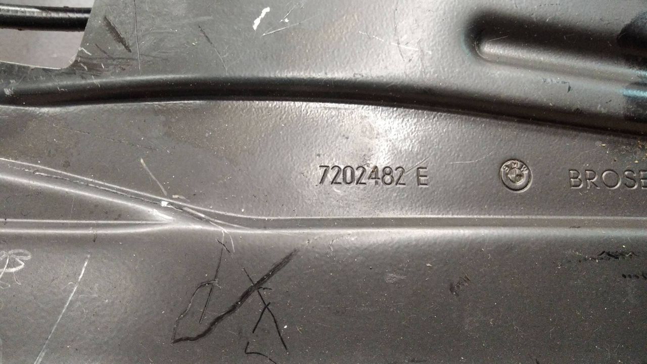 стеклоподъемник задний правый BMW 7 серия E65/E66/E67 [рестайлинг] 2007, 4.8 л., бензин, АКПП, седан, 7202482
