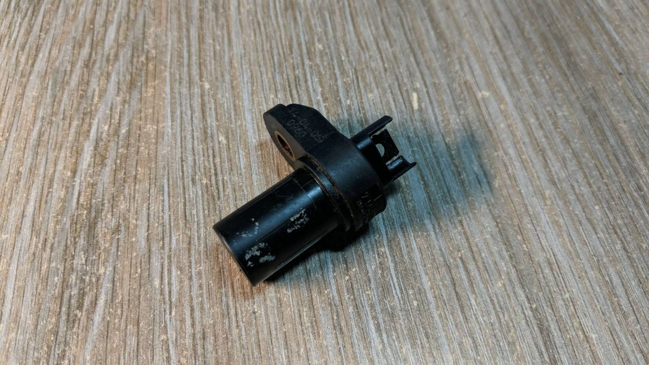 датчик распредвала BMW 7 серия E65/E66/E67 2004, 4.0 л., N62 B40 A, бензин, 7558518