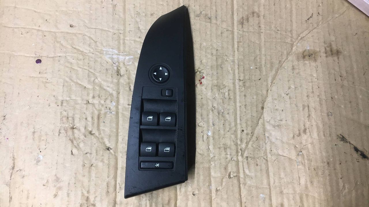 блок управления стеклоподъемниками BMW 5 серия E60/E61 2005, 2.5 л., M57 D25 (256D2), дизель, АКПП, универсал, 6951904