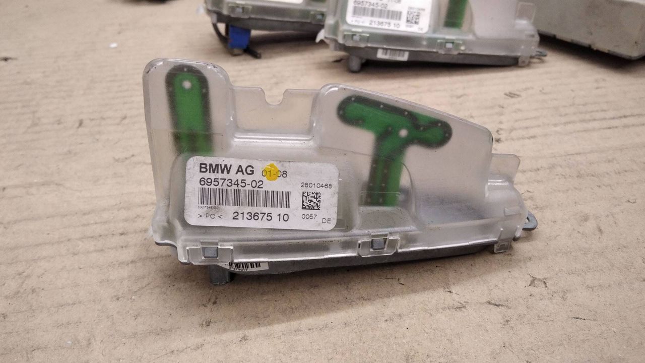 антенна BMW 7 серия E65/E66/E67 [рестайлинг] 2005, 4.8 л., бензин, АКПП, седан, 6957345