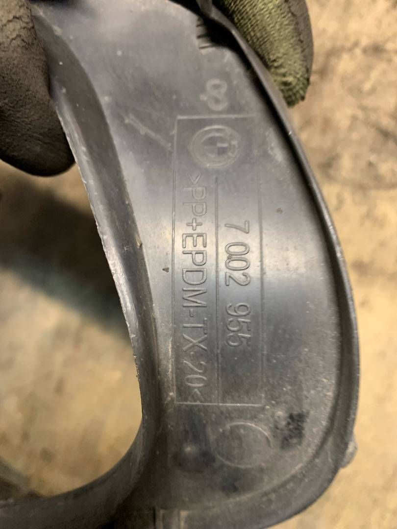 заглушка (решетка) в бампер BMW X5 E53 2003, 7002955