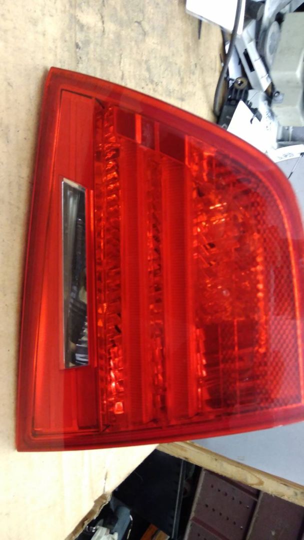фонарь крышки багажника левый BMW 3 серия E90/E91 [рестайлинг] 2008, 2.0 л., дизель, АКПП, универсал, полный привод, 7289433