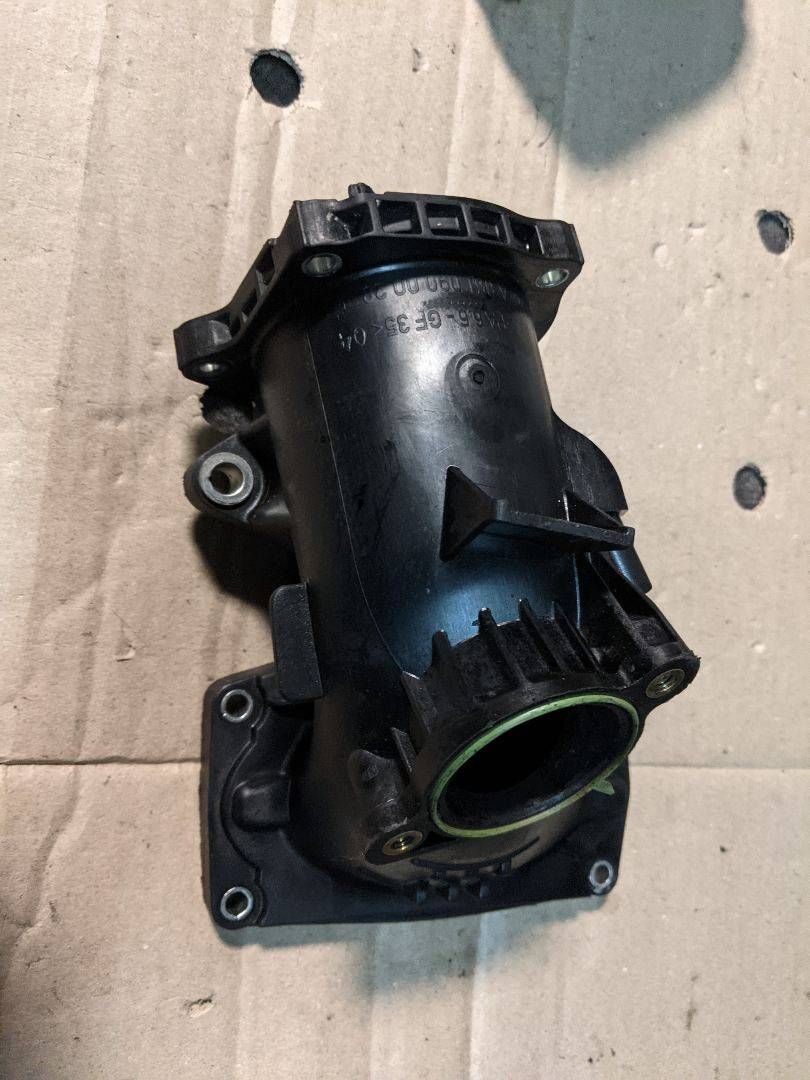 гофра инжектора Mercedes-Benz E-Класс W212/S212/C207/A207 W212 2010, 2.2 л., дизель, АКПП, седан, задний привод, правый руль, A6510900028, 6510900028