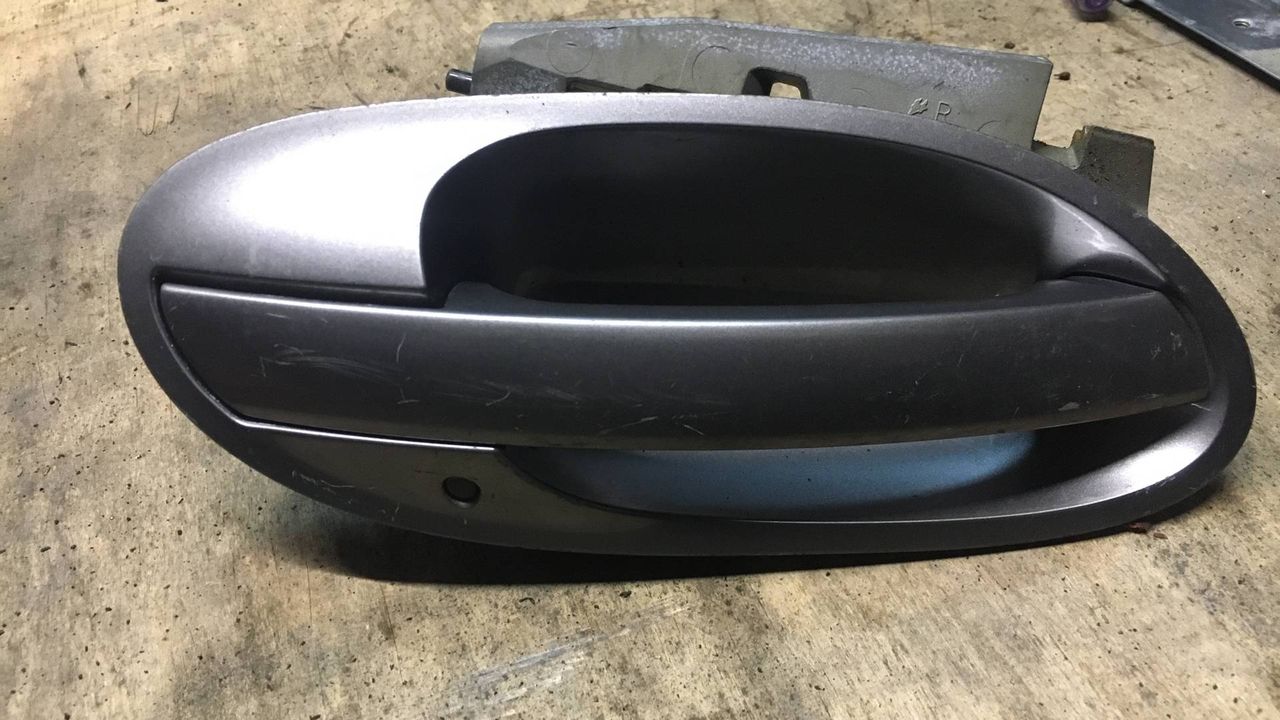ручка наружная задняя правая BMW 7 серия E65/E66/E67 2002, 4.4 л., бензин, седан