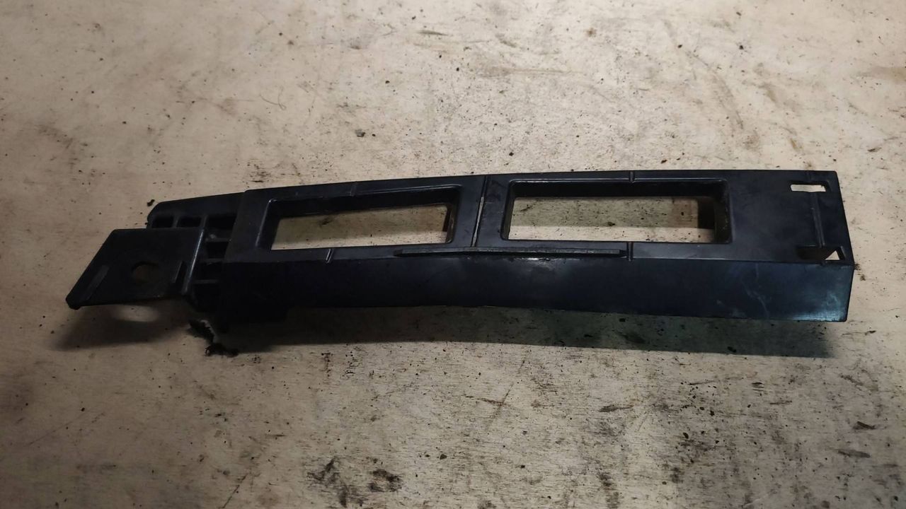 Крепление бампера заднего BMW X5 E70 2007, 3.0 л., M57 306 D3, дизель, АКПП, 7226938