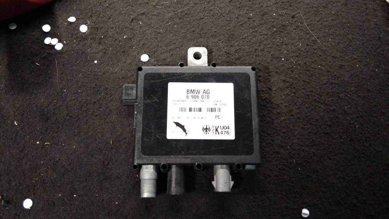 усилитель антенны BMW X5 E53 2001, 4.6 л., бензин, АКПП, внедорожник 5 дв., 6906070