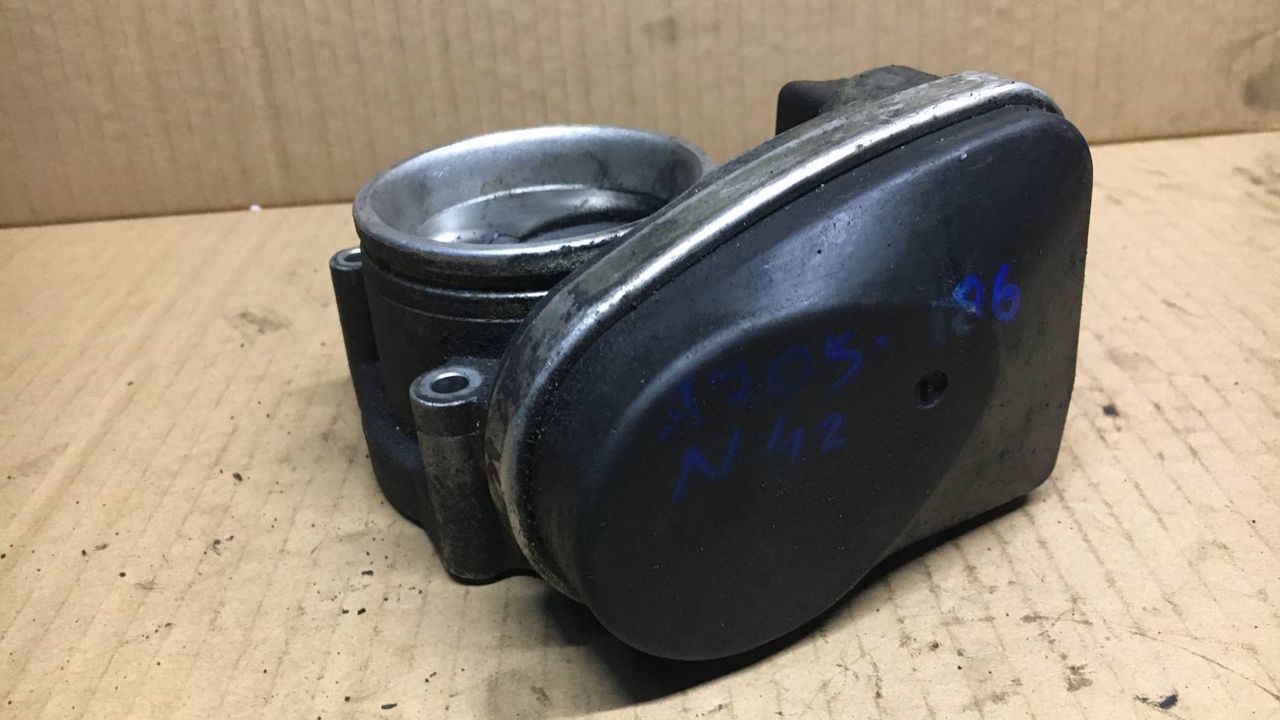 заслонка дроссельная BMW 3 серия E46 2002, 1.8 л., бензин, АКПП, седан, задний привод, 1439224