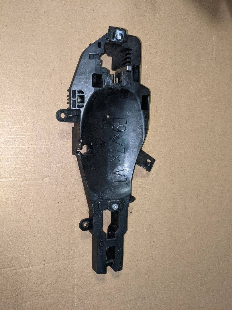 скелет ручки двери передней правой BMW X5 E70 2007, 4.8 л., N62 B48 A, бензин, АКПП