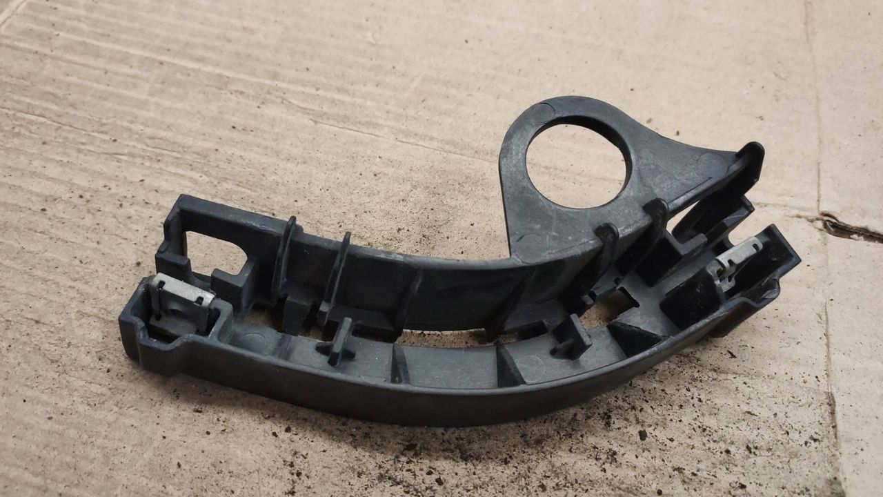 Крепление бампера переднего BMW X5 E70 2007, 3.0 л., M57 306 D3, дизель, АКПП, 7165471