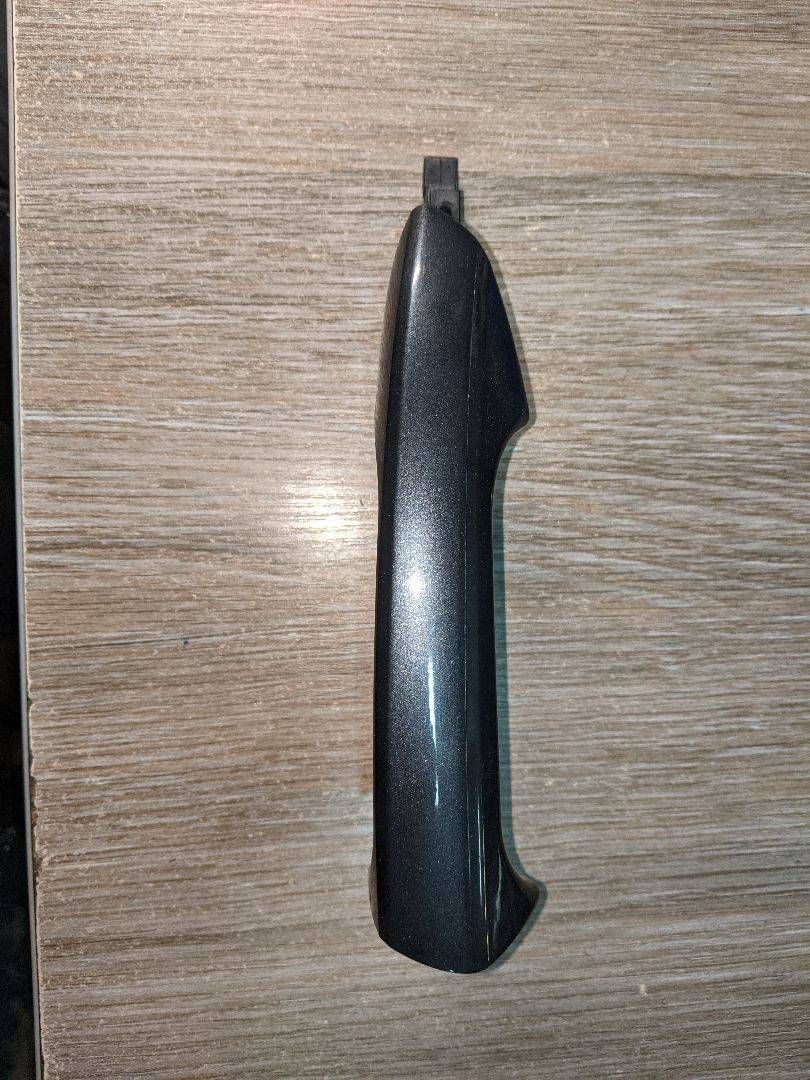 ручка наружная задняя левая Mercedes-Benz E-Класс W212/S212/C207/A207 2010, 2.2 л., дизель, АКПП, седан, задний привод, A2047600170