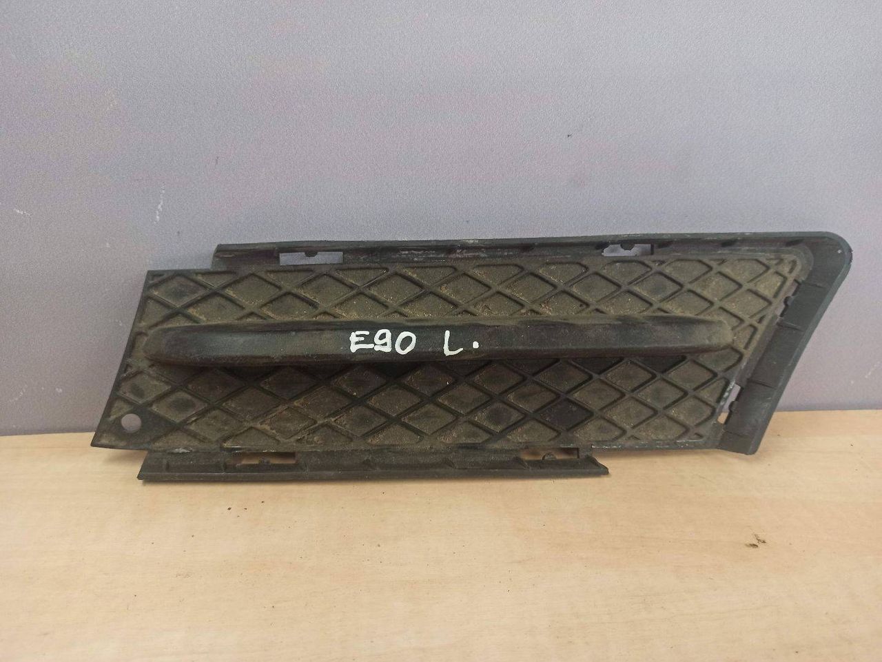 заглушка (решетка) в бампер BMW 3 серия E90/E91/E92/E93 2006, 7154553