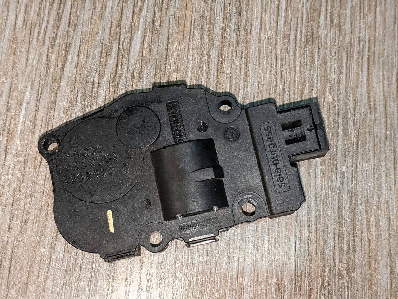 моторчик заслонки печки BMW X5 E70 2009, 4.8 л., N62 B48 A, бензин, АКПП, внедорожник 5 дв., EFB336, 929888G, 6956706